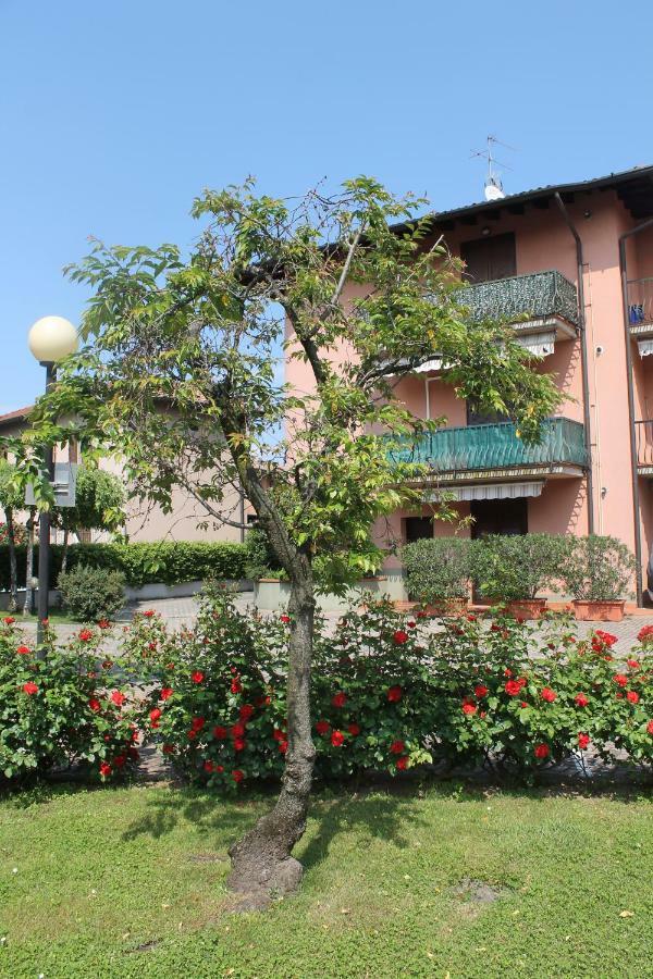 Indesenzano Apartment Desenzano del Garda Exteriör bild
