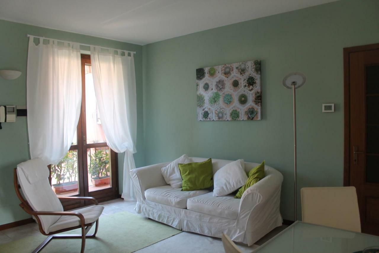 Indesenzano Apartment Desenzano del Garda Exteriör bild