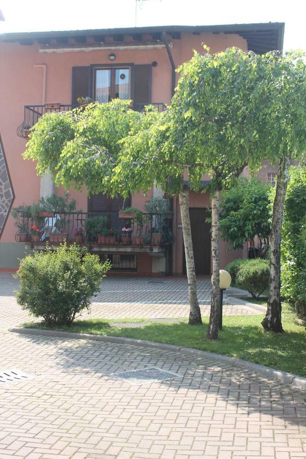 Indesenzano Apartment Desenzano del Garda Exteriör bild