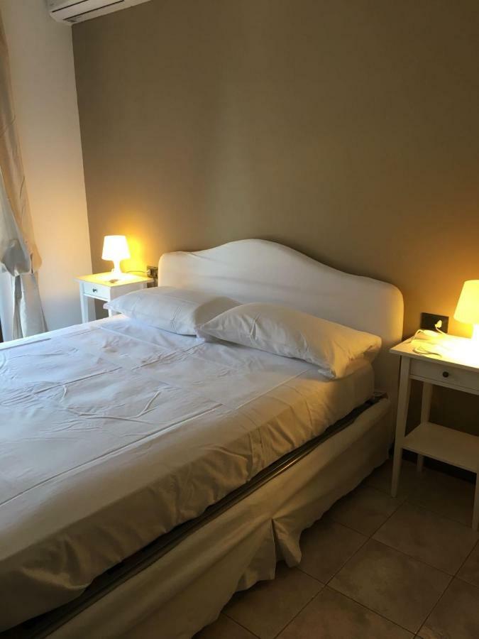Indesenzano Apartment Desenzano del Garda Exteriör bild
