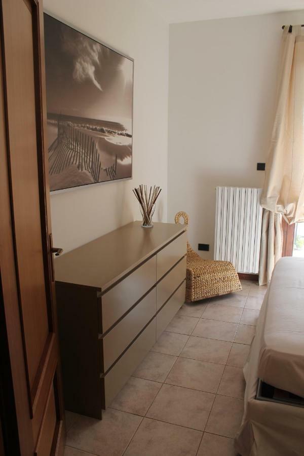 Indesenzano Apartment Desenzano del Garda Exteriör bild